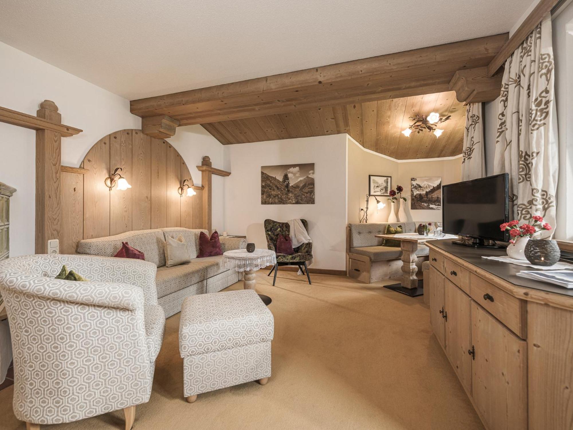 Apparthotel "Landhaus Veronika" Mayrhofen Bagian luar foto