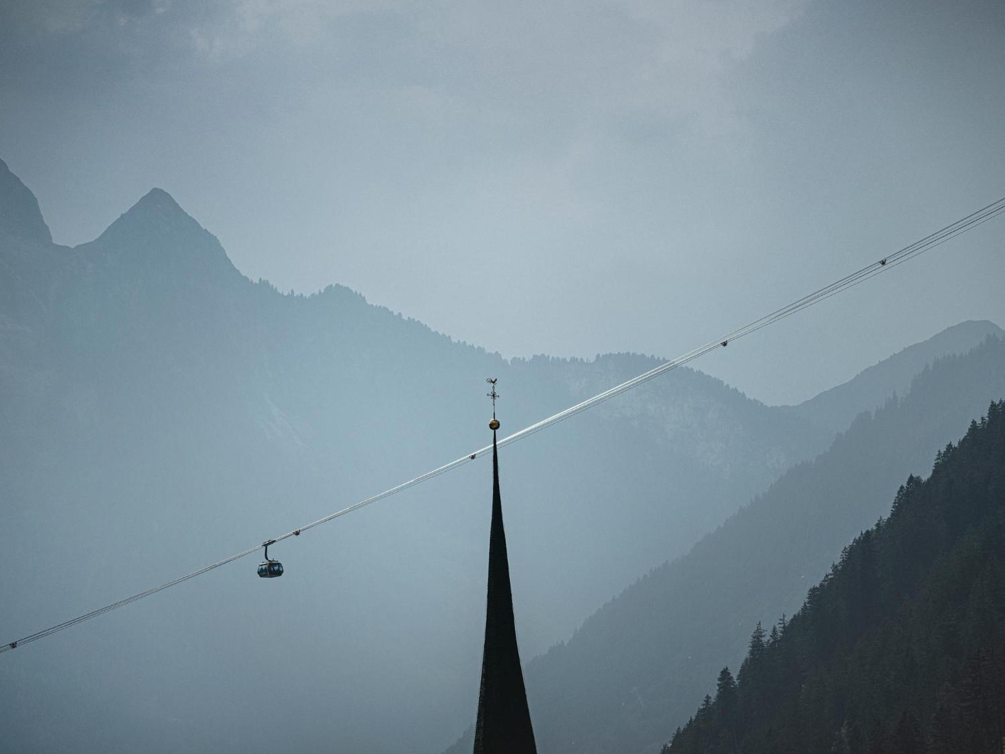Apparthotel "Landhaus Veronika" Mayrhofen Bagian luar foto
